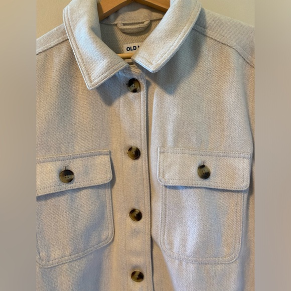 Old Navy Soft Brushed Utility Jackets in Oatmeal - Picture 3 of 4